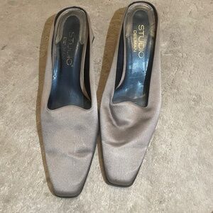Studio Delman square-toe block heel mules size 10